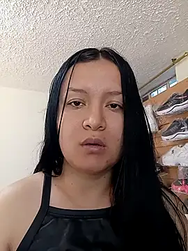 Snapshot of Arisha34 chatting on December 14, 2025, 2:44 pm Arisha34 online show from December 14, 2025, 2:44 pm