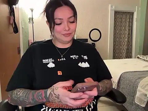 Snapshot of nativepumpkin95 chatting on October 15, 2025, 1:59 am nativepumpkin95 online show from October 15, 2025, 1:59 am