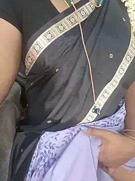 Snapshot of Tamil-hotwife chatting on June 15, 2026, 4:50 pm Tamil-hotwife online show from June 15, 2026, 4:50 pm