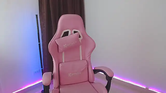 Snapshot of tastymeli chatting on March 18, 2025, 3:56 am tastymeli online show from March 18, 2025, 3:56 am