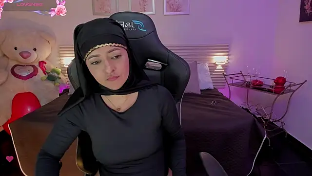 Snapshot of New_Arab_Kingdom chatting on May 21, 2026, 8:28 pm New Arab Kingdom online show from May 21, 2026, 8:28 pm