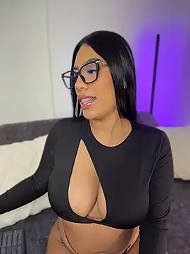Snapshot of Sara_mocca_ chatting on June 25, 2026, 10:04 pm Sara mocca online show from June 25, 2026, 10:04 pm