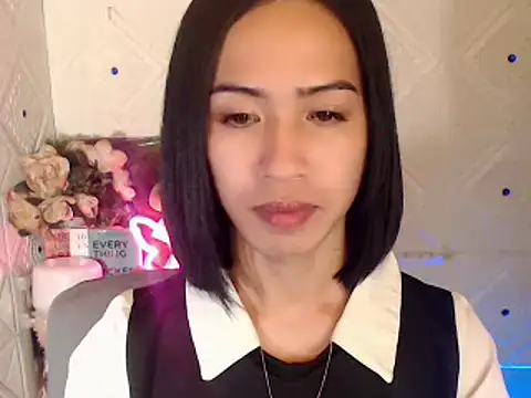 Snapshot of Lemonadexxx chatting on February 27, 2025, 3:37 pm Lemonadexxx online show from February 27, 2025, 3:37 pm