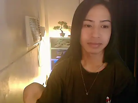 Snapshot of Lemonadexxx chatting on November 9, 2025, 8:40 am Lemonadexxx online show from November 9, 2025, 8:40 am