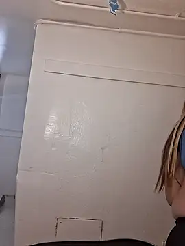 Snapshot of bootiebby chatting on October 26, 2025, 8:31 pm bootiebby online show from October 26, 2025, 8:31 pm