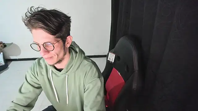 Snapshot of Jeff_Walton@xh chatting on December 3, 2025, 6:36 am Jeff Waltonxh online show from December 3, 2025, 6:36 am