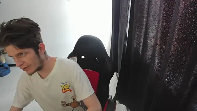 Snapshot of Jeff_Walton@xh chatting on December 16, 2025, 4:55 pm Jeff Waltonxh online show from December 16, 2025, 4:55 pm