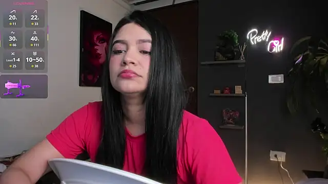 Emilyjhonson 01 online show from July 9, 2026, 1:43 pm