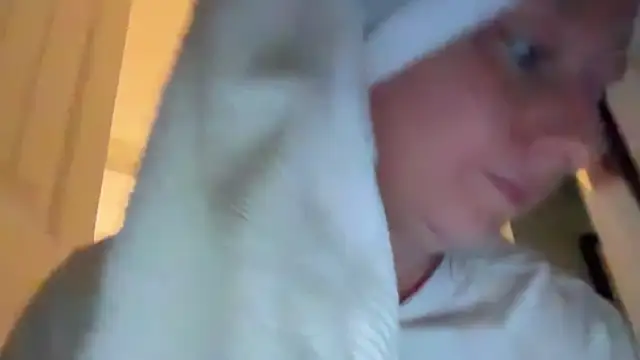 Snapshot of Vivian_MayXxX chatting on September 14, 2025, 5:13 pm Vivian MayXxX online show from September 14, 2025, 5:13 pm