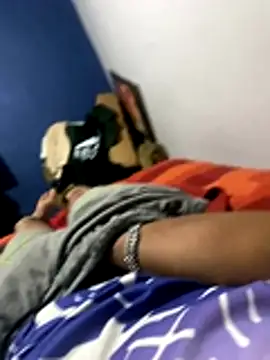 Snapshot of stuard-19 chatting on November 6, 2025, 5:55 am stuard-19 online show from November 6, 2025, 5:55 am