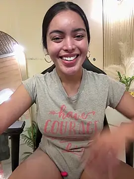 Snapshot of HotstuffCherrySummer chatting on February 3, 2026, 9:47 am HotstuffCherrySummer online show from February 3, 2026, 9:47 am