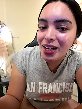 HotstuffCherrySummer online show from September 20, 2025, 9:36 am