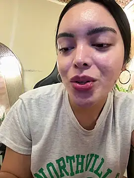 Snapshot of HotstuffCherrySummer chatting on January 16, 2026, 9:13 am HotstuffCherrySummer online show from January 16, 2026, 9:13 am