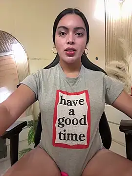 Snapshot of HotstuffCherrySummer chatting on December 21, 2025, 10:17 am HotstuffCherrySummer online show from December 21, 2025, 10:17 am