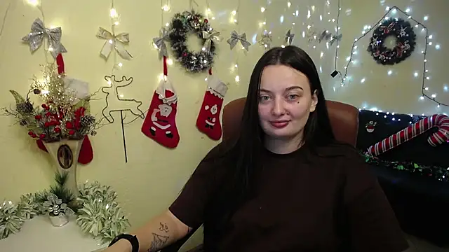 Snapshot of MilanaPrice chatting on December 5, 2025, 6:17 pm MilanaPrice online show from December 5, 2025, 6:17 pm