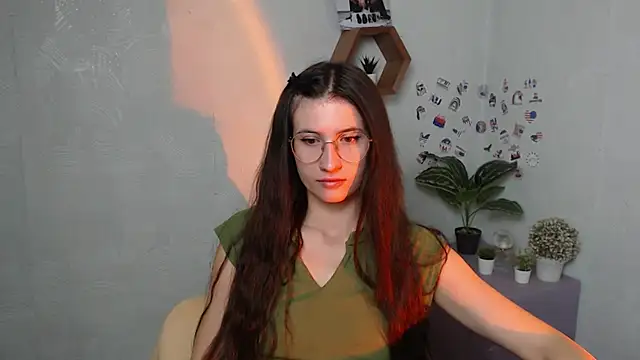 MaryEm976 online show from October 6, 2025, 6:03 am