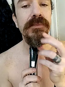 Armpitshaver online show from January 8, 2025, 5:48 pm