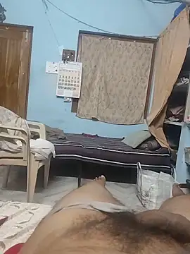 chinmlip online show from February 12, 2026, 9:58 pm