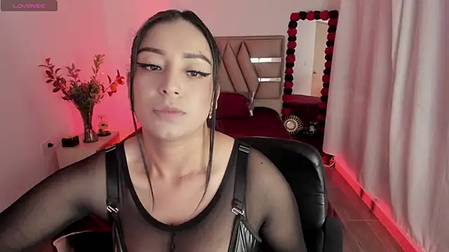 cristie ortiz online show from November 26, 2025, 12:10 am