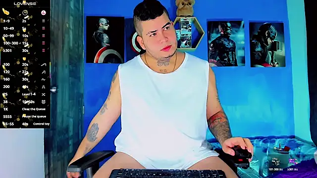 Snapshot of Thomas_chubbyxhot chatting on December 20, 2025, 12:57 am Thomas chubbyxhot online show from December 20, 2025, 12:57 am