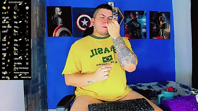 Snapshot of Thomas_chubbyxhot chatting on February 17, 2026, 7:11 pm Thomas chubbyxhot online show from February 17, 2026, 7:11 pm