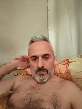 Snapshot of pussylove39 chatting on May 7, 2026, 9:40 pm pussylove39 online show from May 7, 2026, 9:40 pm