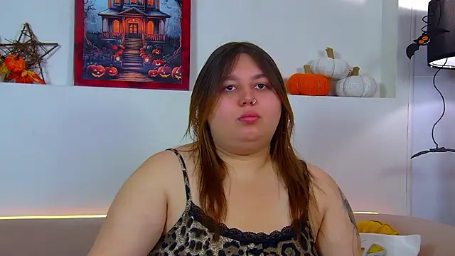 Snapshot of LillianKim chatting on October 24, 2025, 6:51 pm LillianKim online show from October 24, 2025, 6:51 pm