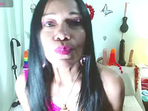 Snapshot of sasha_brown23 chatting on October 21, 2025, 5:34 pm sasha brown23 online show from October 21, 2025, 5:34 pm