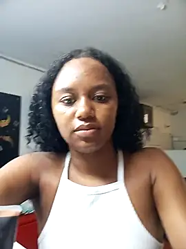 Snapshot of MAILYN_ER chatting on November 21, 2025, 1:21 pm MAILYN ER online show from November 21, 2025, 1:21 pm