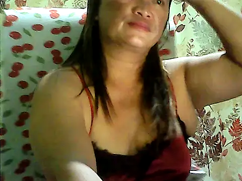 Snapshot of hott_scarlett chatting on March 28, 2026, 9:54 am hott scarlett online show from March 28, 2026, 9:54 am