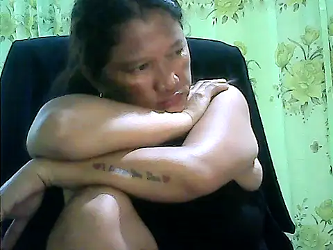 Snapshot of hott_scarlett chatting on March 7, 2026, 9:16 am hott scarlett online show from March 7, 2026, 9:16 am