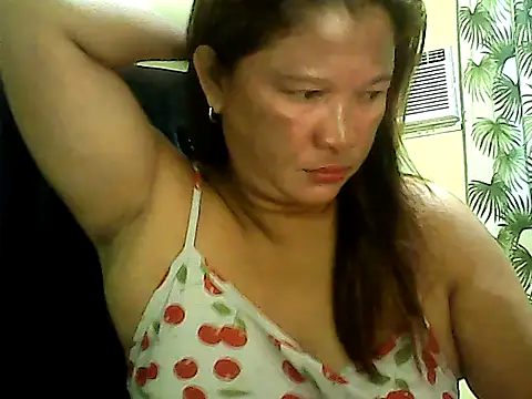Snapshot of hott_scarlett chatting on September 29, 2025, 9:31 pm hott scarlett online show from September 29, 2025, 9:31 pm