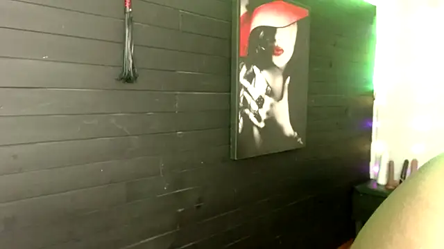 Snapshot of agatha_prime chatting on October 13, 2025, 7:15 pm agatha prime online show from October 13, 2025, 7:15 pm