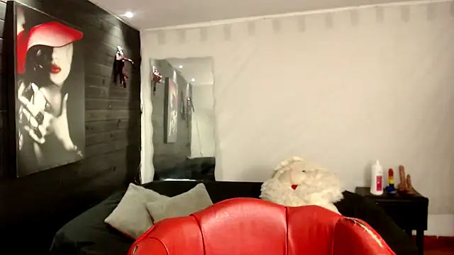 Snapshot of agatha_prime chatting on November 30, 2025, 5:36 pm agatha prime online show from November 30, 2025, 5:36 pm