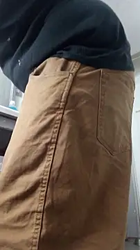 HentaiXSenpai online show from April 22, 2026, 2:13 pm