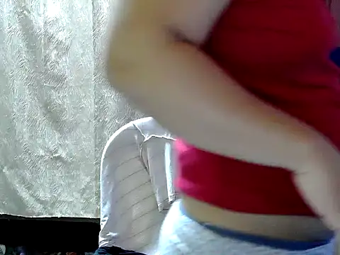 Snapshot of hotcastlexxx chatting on May 28, 2026, 10:37 pm hotcastlexxx online show from May 28, 2026, 10:37 pm