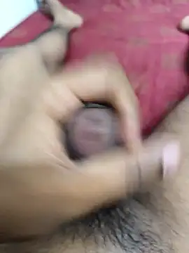 Snapshot of Aaryans69 chatting on November 1, 2025, 7:13 am Aaryans69 online show from November 1, 2025, 7:13 am