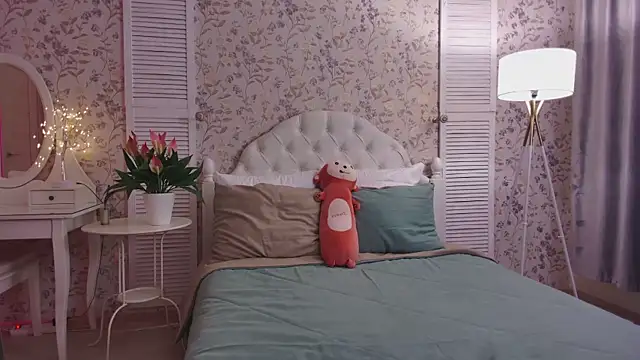 Snapshot of Wendy-Darling chatting on December 22, 2025, 2:22 am Wendy-Darling online show from December 22, 2025, 2:22 am