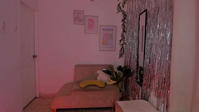 Snapshot of hornyprincess__ chatting on October 4, 2025, 6:09 pm hornyprincess online show from October 4, 2025, 6:09 pm