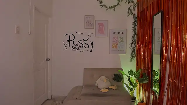 Snapshot of hornyprincess__ chatting on November 1, 2025, 6:13 pm hornyprincess online show from November 1, 2025, 6:13 pm