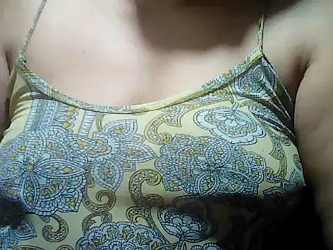 Snapshot of Sexyhorney4u chatting on July 7, 2026, 9:18 pm Sexyhorney4u online show from July 7, 2026, 9:18 pm