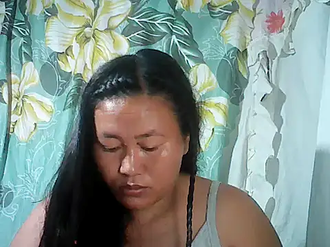 Sexyhorney4u online show from November 6, 2025, 7:40 pm