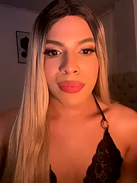 Snapshot of Valery__mt chatting on November 3, 2025, 7:39 pm Valery mt online show from November 3, 2025, 7:39 pm