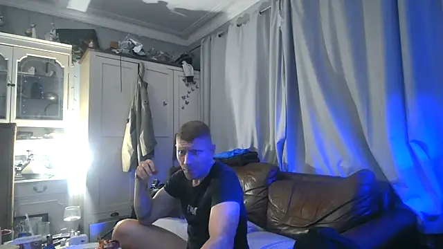 iamsex6969 online show from November 2, 2025, 12:59 am