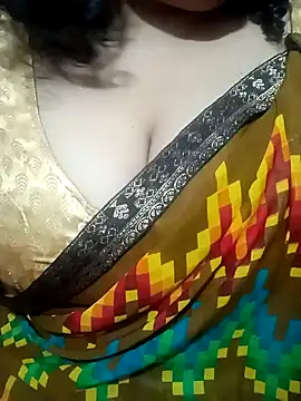 Snapshot of Pyarimoto chatting on February 7, 2025, 9:04 pm Pyarimoto online show from February 7, 2025, 9:04 pm