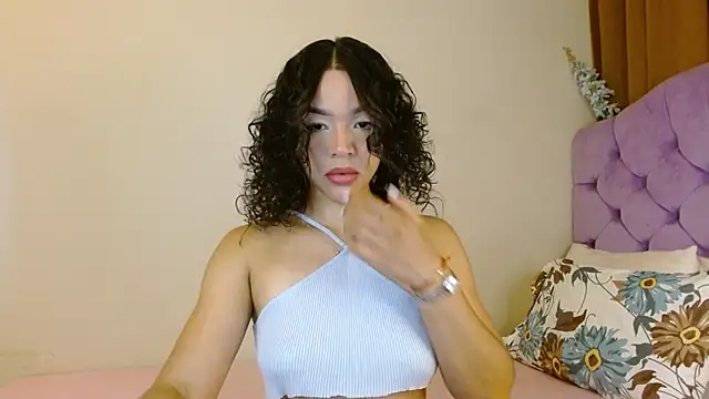 kiarablue online show from February 17, 2026, 12:52 am