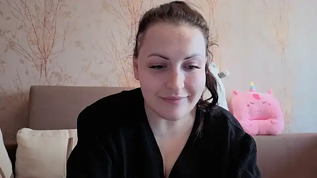 Snapshot of YrChocolateDonut chatting on July 3, 2026, 11:06 am YrChocolateDonut online show from July 3, 2026, 11:06 am