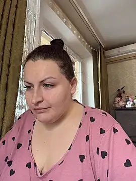 Snapshot of YrChocolateDonut chatting on February 6, 2026, 8:54 am YrChocolateDonut online show from February 6, 2026, 8:54 am