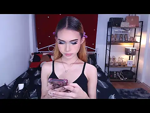 MeatyhorsecockMistress online show from January 6, 2026, 7:45 am