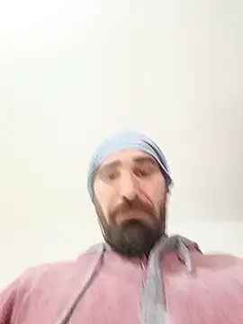 Sergiucazzo online show from December 2, 2025, 9:11 am